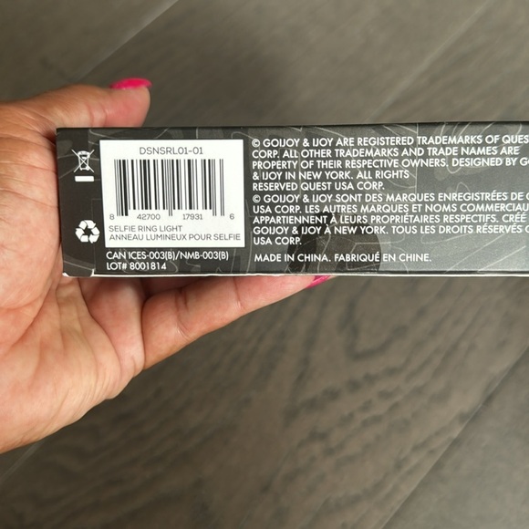 Disney Mickey Mouse Selfie Ring Light - BRAND NEW - Picture 4 of 4